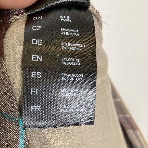 Kuhl Streamline Corduroy Snap Front Mini Skirt Gray Women’s Size 4 Pockets Logo - Picture 9 of 11